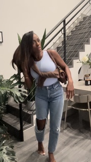 Brooke Thomas feet photo 1