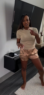 Brooke Thomas feet photo 2