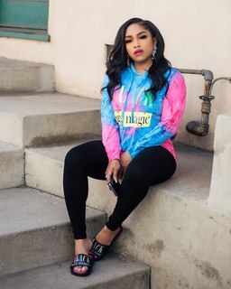 Brooke Valentine feet photo 14