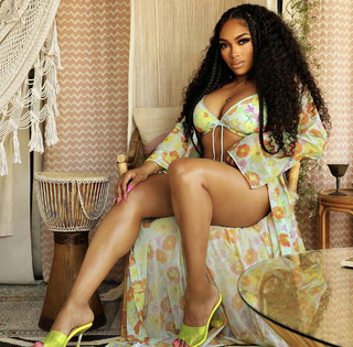 Brooke Valentine feet photo 5