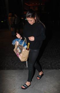 Brooke Vincent feet photo thumbnail