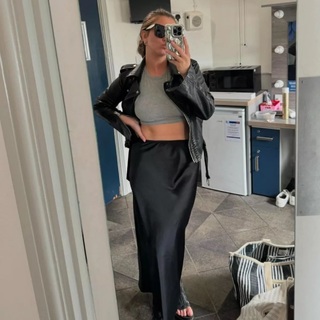 Brooke Vincent feet photo thumbnail