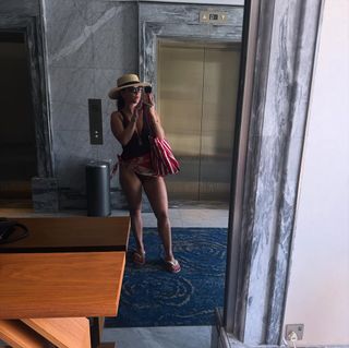 Brooke Vincent feet photo thumbnail