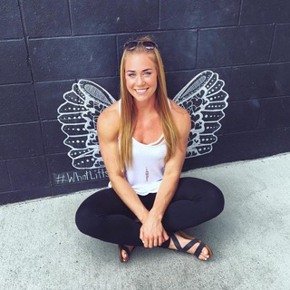 Brooke Wells feet photo 14