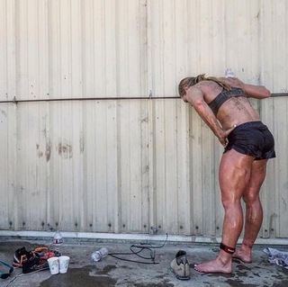 Brooke Wells feet photo 1
