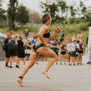 Brooke Wells feet photo 2
