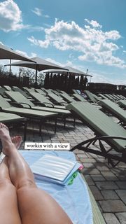 Brooke Wells feet photo 11