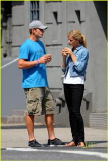 Brooklyn Decker feet photo thumbnail