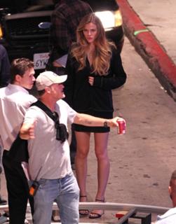 Brooklyn Decker feet photo thumbnail
