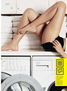 Brooklyn Decker feet photo thumbnail
