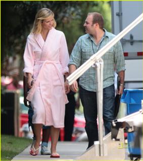 Brooklyn Decker feet photo thumbnail
