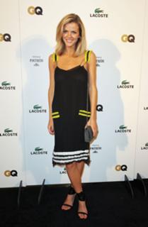 Brooklyn Decker feet photo thumbnail