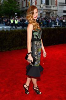 Brooklyn Decker feet photo thumbnail