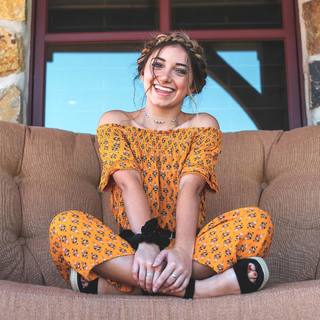 Brooklyn McKnight feet photo 9