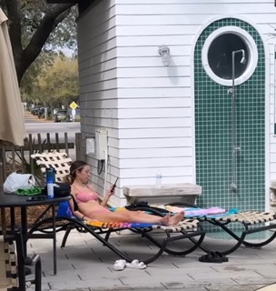 Brooklyn McKnight feet photo 7