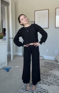 Brooklyn McKnight feet photo 2