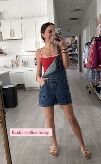 Brooklyn McKnight feet photo 13