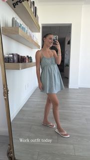 Brooklyn McKnight feet photo 2
