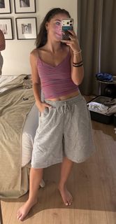 Brooklyn McKnight feet photo 18