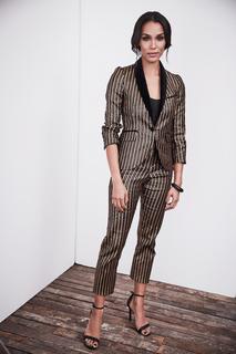 Brooklyn Sudano feet photo thumbnail
