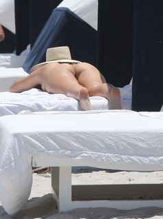 Brooks Nader feet photo thumbnail