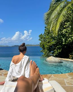 Brooks Nader feet photo thumbnail