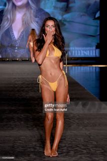 Brooks Nader feet photo thumbnail