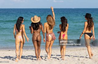 Brooks Nader feet photo thumbnail