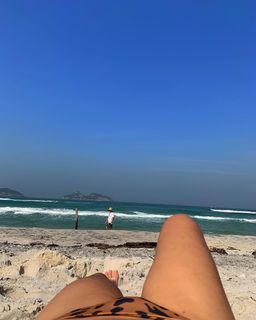Bruna Carvalho feet photo thumbnail