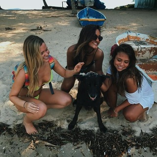 Bruna Carvalho feet photo thumbnail