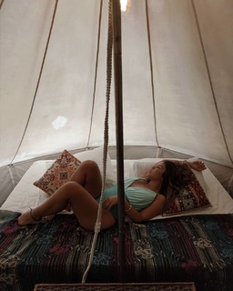 Bruna Carvalho feet photo thumbnail
