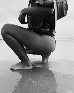 Bruna Carvalho feet photo thumbnail