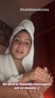 Bruna Carvalho feet photo thumbnail