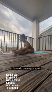 Bruna Carvalho feet photo thumbnail