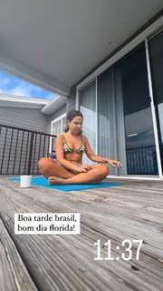 Bruna Carvalho feet photo thumbnail