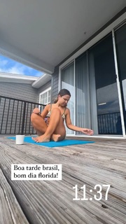 Bruna Carvalho feet photo thumbnail