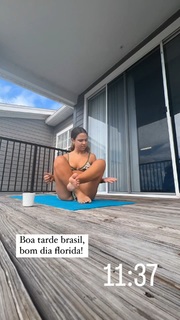 Bruna Carvalho feet photo thumbnail