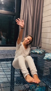 Bruna Carvalho feet photo thumbnail