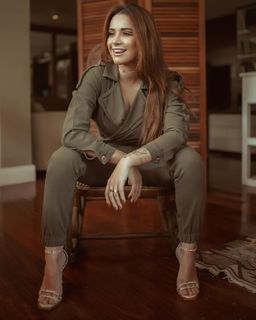 Bruna Gomes feet photo 2