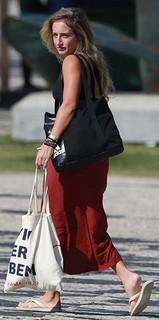 Bruna Griphao feet photo thumbnail