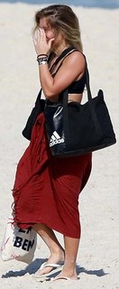 Bruna Griphao feet photo thumbnail