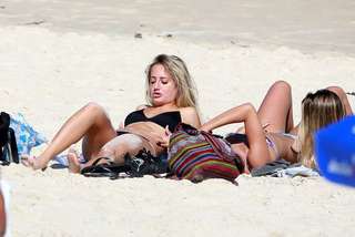 Bruna Griphao feet photo thumbnail