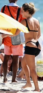 Bruna Griphao feet photo thumbnail