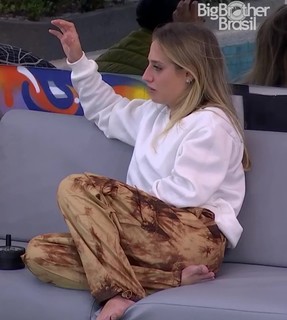 Bruna Griphao feet photo thumbnail