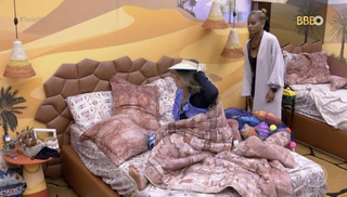 Bruna Griphao feet photo thumbnail