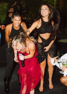 Bruna Griphao feet photo thumbnail