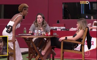 Bruna Griphao feet photo thumbnail