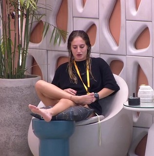 Bruna Griphao feet photo thumbnail