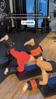 Bruna Griphao feet photo thumbnail