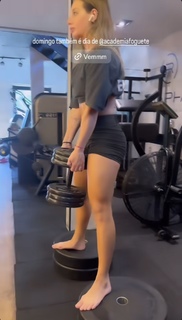 Bruna Griphao feet photo thumbnail